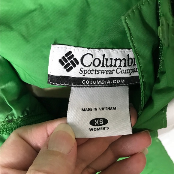 COLUMBIA | Omni-Tech Waterproof Rain Jacket Green & White Women’s Size XS - Picture 3 of 8